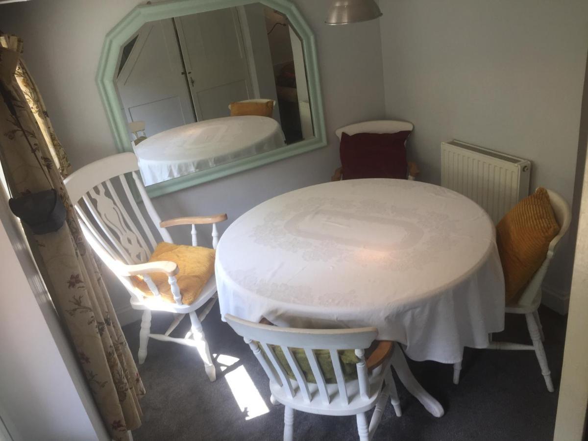 Cricketers Cottage B&B West Malling Esterno foto